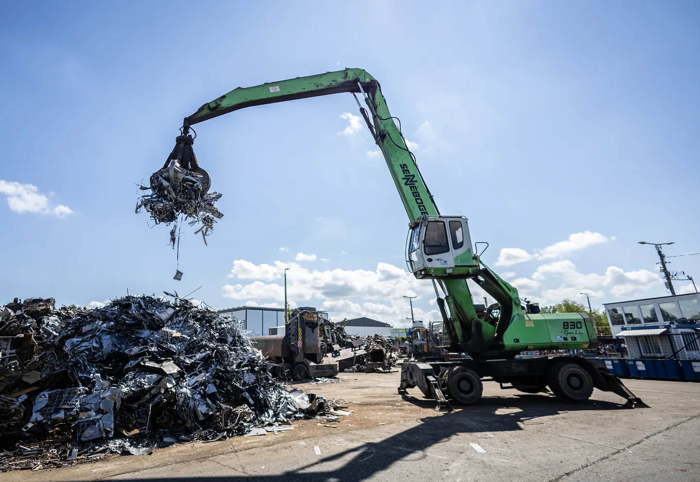 Scrap iron and steel at the Metal-For site in Székesfehérvár